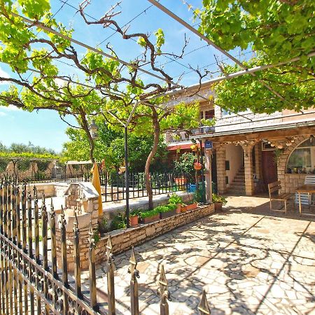 Apartments Matilda 1954 Fažana Εξωτερικό φωτογραφία