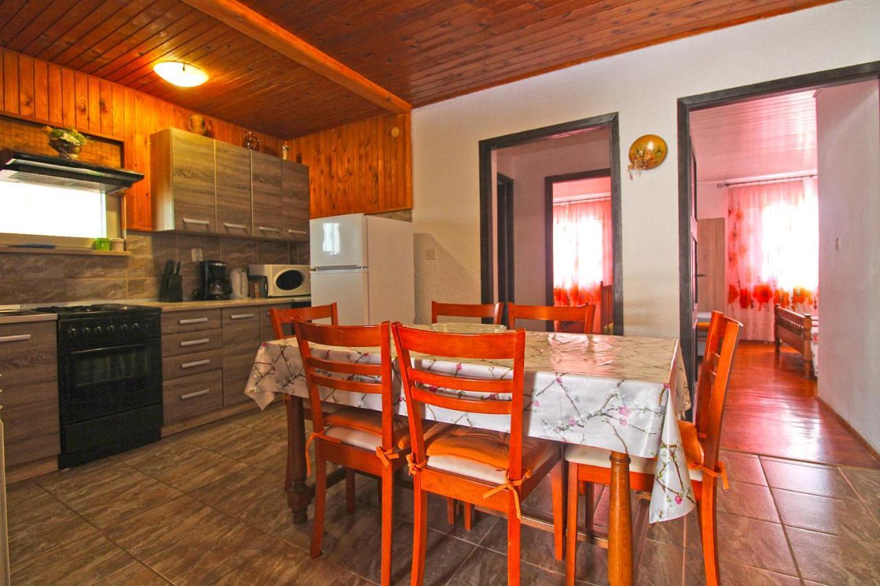 Apartments Matilda 1954 Fažana Εξωτερικό φωτογραφία